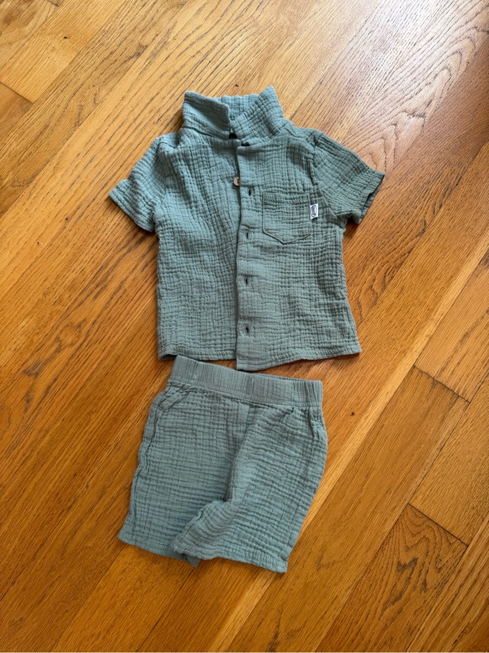 Kids Short Sleeve Muslin Set in Sage Green